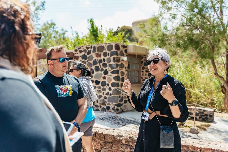 Santorini: Experience Akrotiri with a Licensed Tour Guide - Meeting at Akrotiri’s entrance and getting oriented fast