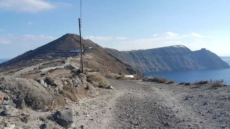 Santorini: Fira to Oia Caldera Hike with Guide - What to bring so the hike feels good, not miserable