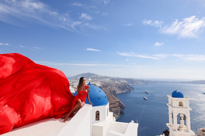 Santorini Flying Dress Photography - Posing help that keeps you from overthinking