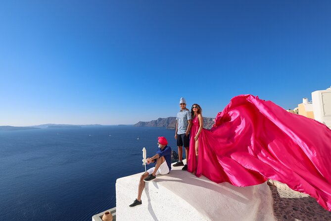 Santorini Flying Dress Photography - Practical tips for getting better flying-dress photos in Oia