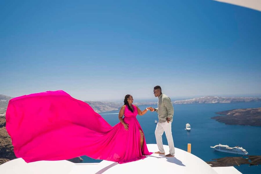 Santorini: Flying Dress with Photos & Video Reel - How the one-hour itinerary plays out (and why it’s structured)