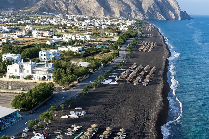 Santorini Full Day Trip by Santo Luxury Escape - Red Beach and Akrotiri: volcanic color you can actually walk to