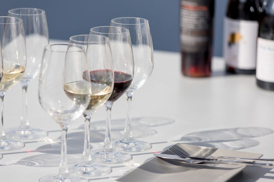 Santorini: Greek Food & Wine Tasting Tour - Volcanic Wine 101: Why Santorini Tastes the Way It Does