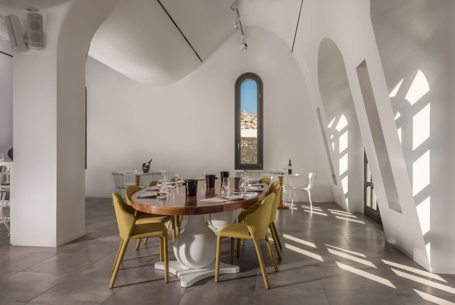 Santorini: Guided Wineries Private Tour with Wine Tastings - Who should book this Santorini guided wineries tour