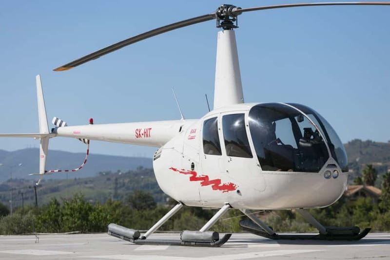 Santorini: Helicopter Sightseeing Flight Over Caldera - Safety Briefing and Boarding: Small Details That Affect Your Comfort