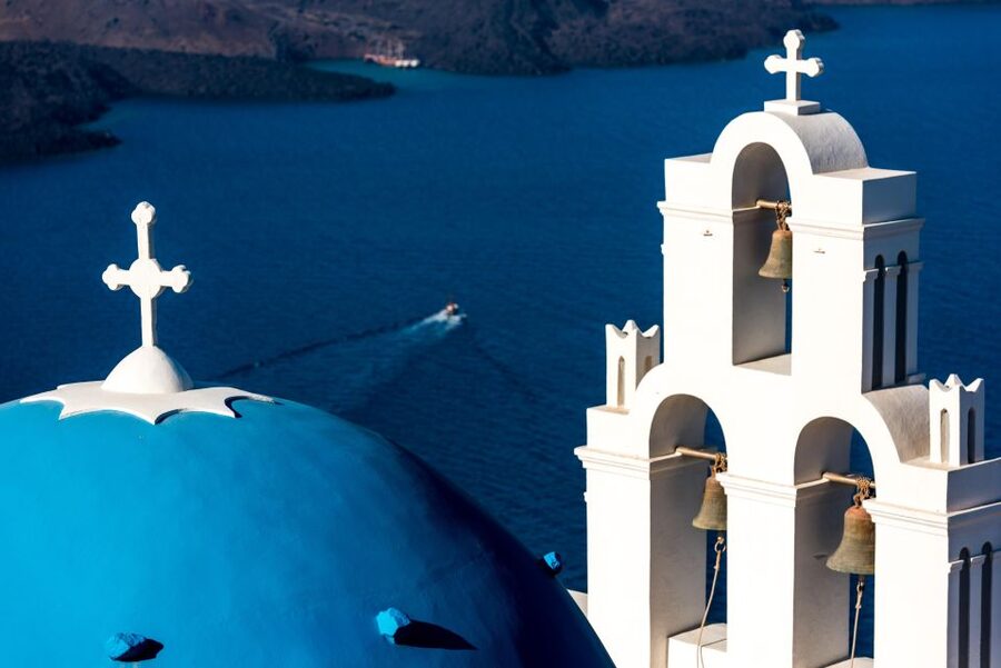 Santorini: Highlights prive tour & wine tasting-local guide - Pickup and drop-off: built for real-world Santorini days