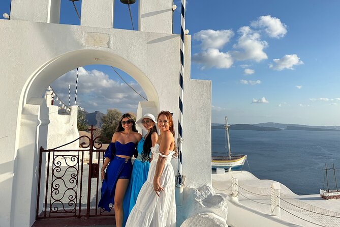 Santorini Highlights Small-Group Tour with Authentic Greek Lunch - Stop 1: Firostefani for caldera views without the crowds rush