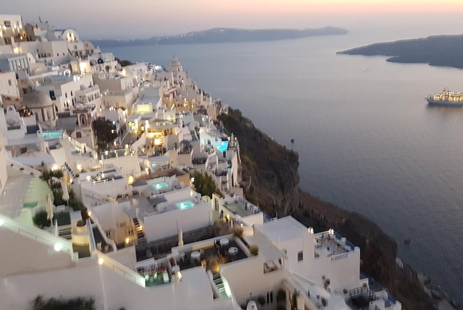 santorini highlights - The highlights day on Santorini: viewpoints, photo stops, and a black beach break