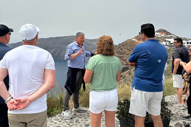 Santorini in 5 hours: Oia, Traditional Villages & Black Beach - Stop 1: Firostefani Blue-Domed Views and Caldera Storytelling