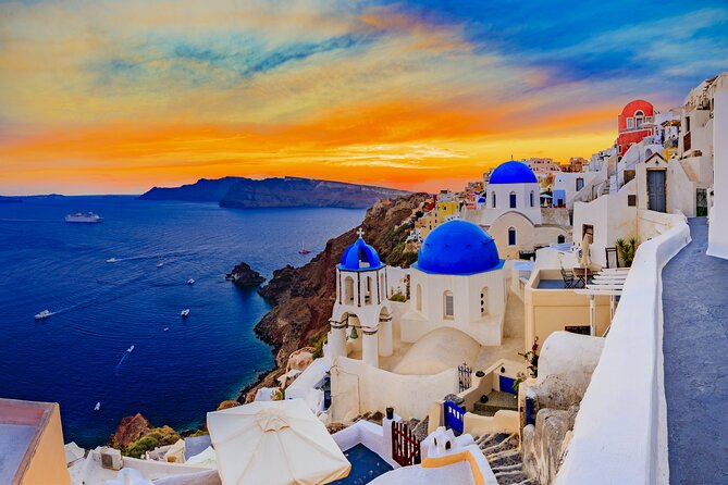 Santorini In One Day Bus Tour with Oia Sunset & optional Sailing - Why a one-day Santorini loop works (and who it’s not for)