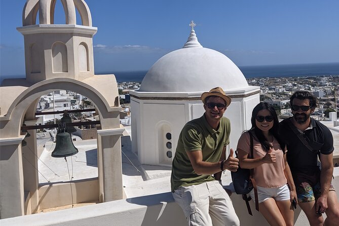 Santorini Instagram and TikTok Photo Spots Private Tour - Red Beach’s Natural Balcony and the Volcanic Story (About 1 Hour)