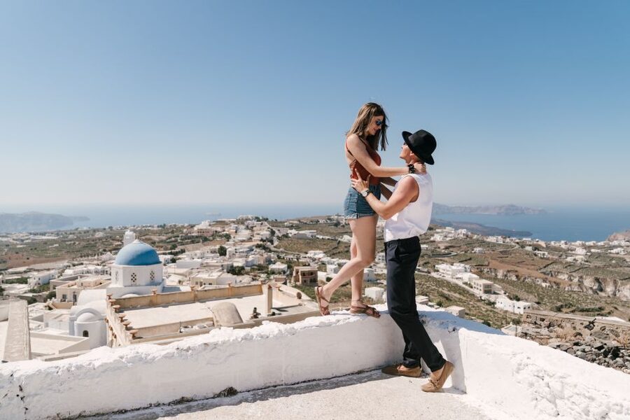 Santorini: Island Highlights Guided Day Trip with Oia Sunset - The Big Idea: A Full-Island Loop in 10 Hours