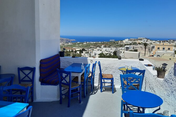 Santorini like a local: Discover local flavors by exploring the island! - A food-first Santorini plan that feels like local living
