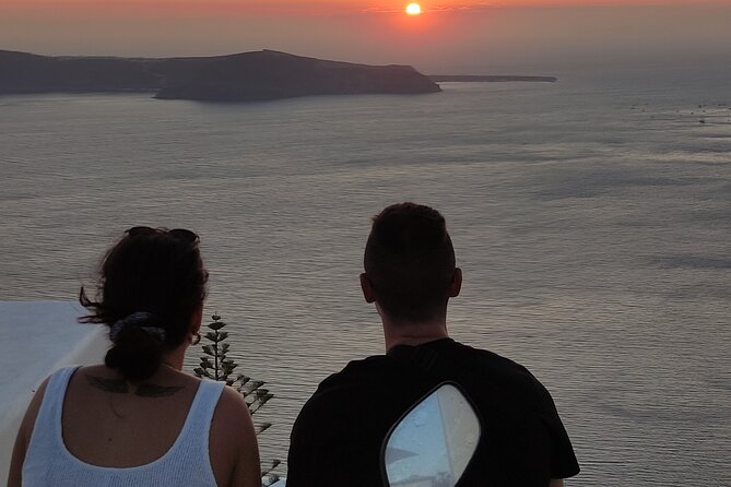 Santorini Local Tour - Red Beach and Megalochori: Color and Character at the Island’s Edges