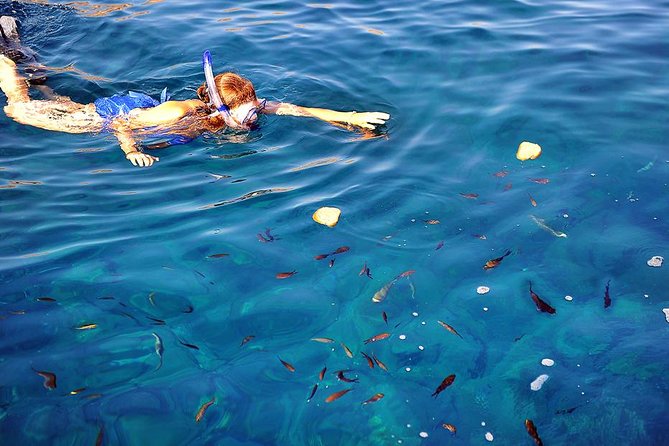 Santorini Luxury Catamaran Sunset Cruise with BBQ, Drink and Transfer - What the small group limit changes for your comfort