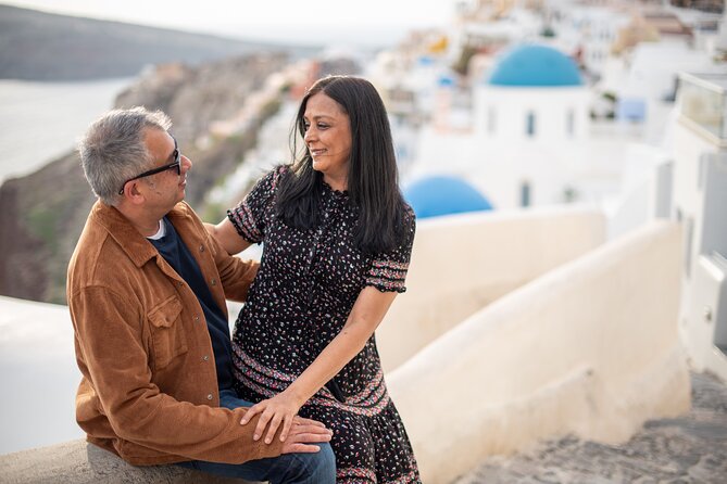 Santorini Luxury Photo Tour - Value of a private Santorini photo shoot for up to four
