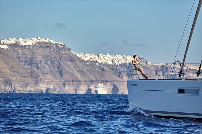 Santorini Luxury Sailing Catamaran Cruise with BBQ, Drinks and Transfer - Onboard experience: what “luxury” means here