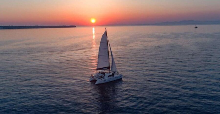 Santorini: Luxury Sunset Cruise with Dinner & Open Bar - Caldera views from Ammoudi: the whole point of going by boat