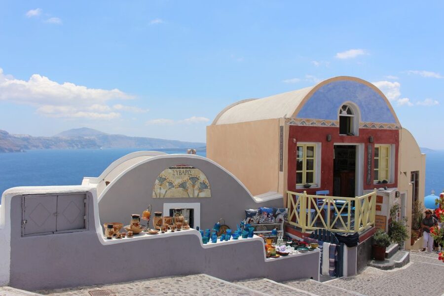 Santorini: Mesa Gonia, Pyrgos and Oia Tour - Oia sunset: planning matters more than the photo