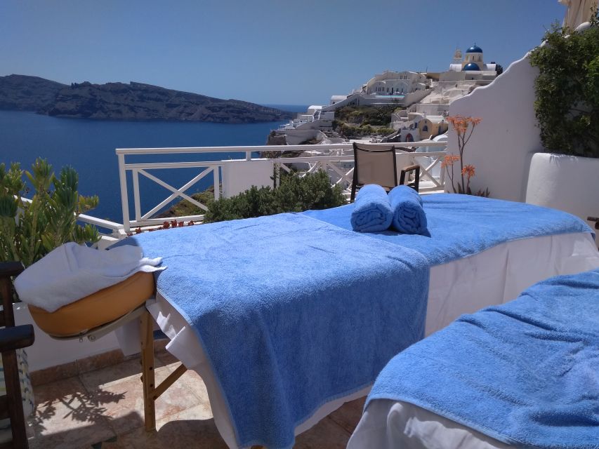 Santorini: Mobile Couples Massage at Your Private Villa - Transport fees in key Santorini areas