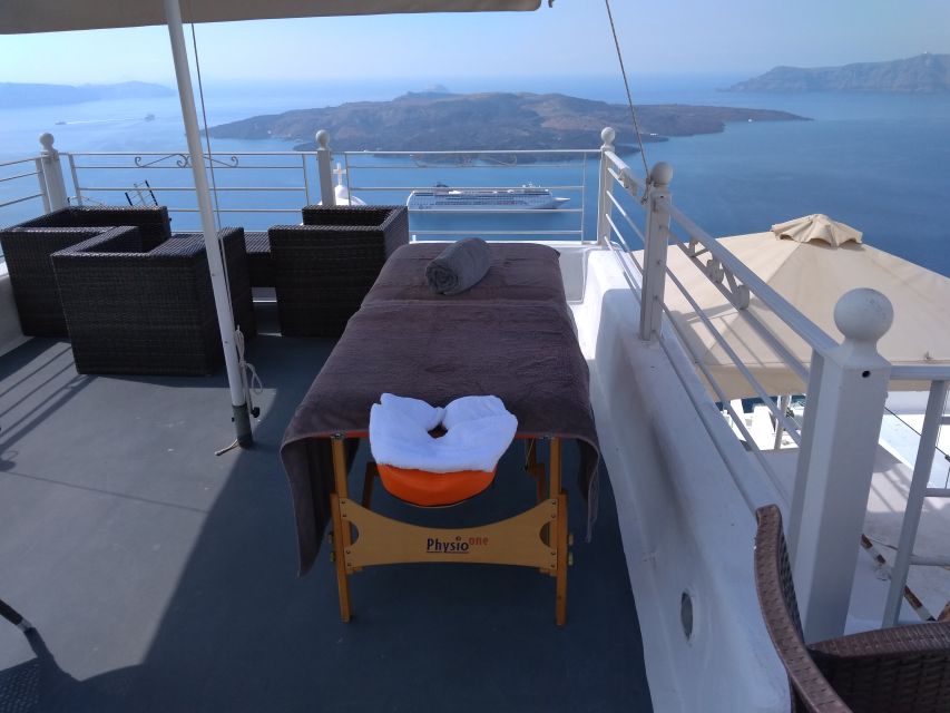Santorini: Mobile Couples Massage at Your Private Villa - Aromatherapy oils and the deep tissue vs relaxing choice
