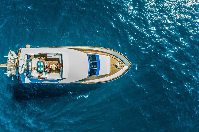 Santorini: Motor Yacht Private Cruise with 5-Course Meal - What makes this Santorini private yacht cruise feel truly yours