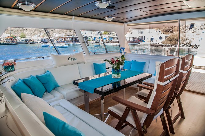 Santorini: Motor Yacht Private Cruise with 5-Course Meal - The route start: passing Red Beach, White Beach, and key caldera landmarks