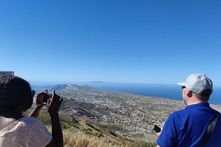 Santorini: Must-See Highlights Private Sightseeing Tour - Perissa: black-sand time that actually lets you breathe