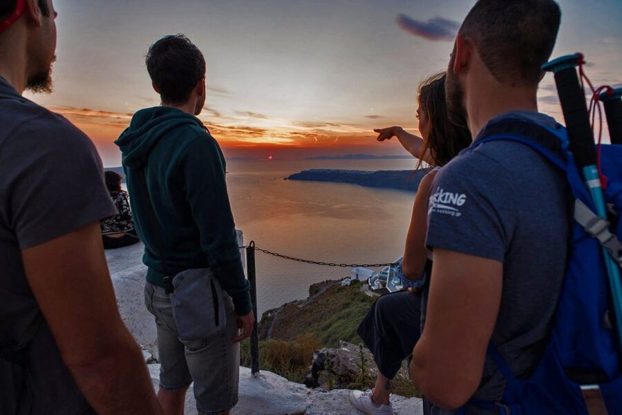 Santorini: Night Hike, Wine Tasting, and Greek Dinner - From trail to table: the Imerovigli restaurant reset
