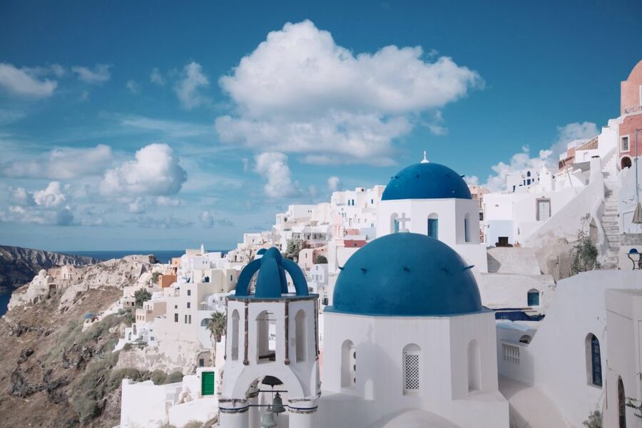 Santorini: Oia & Three Bells 4-hour Private Custom Tour - Private guide flexibility: how to get more from the route