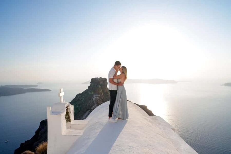 Santorini Photoshoot: Imerovigli or Fira - Key points to look for