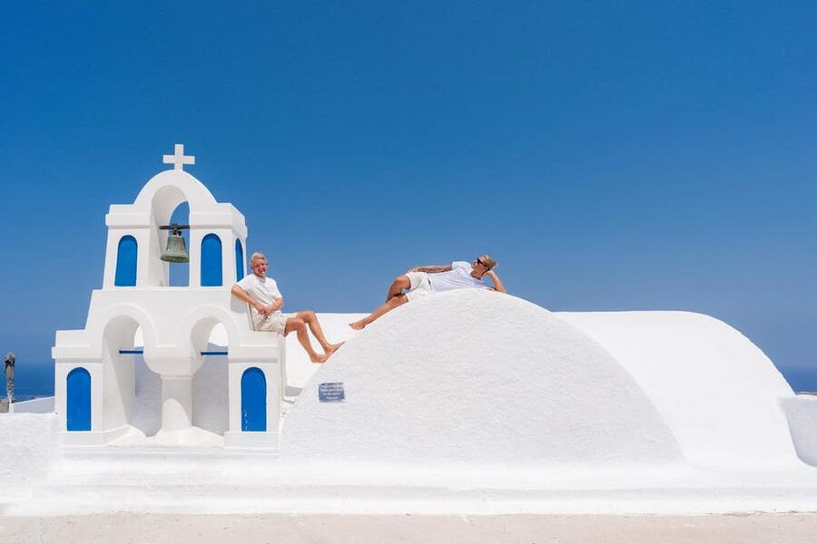 Santorini Photoshoot: Imerovigli or Fira - Making the Most of 30–60 Minutes (Small Details That Help)