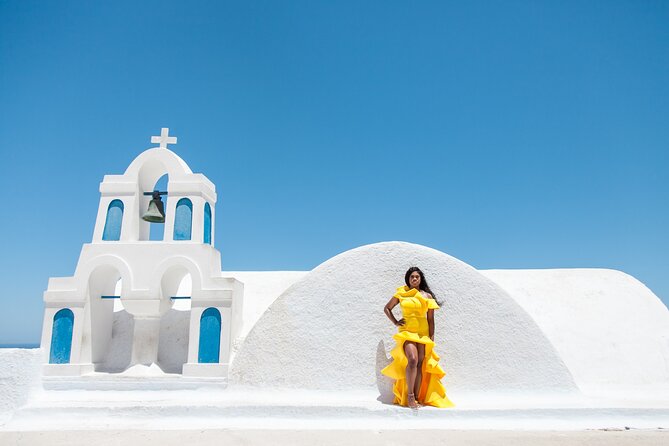Santorini Photoshoot Oia - The Photo Delivery: 35 Edited Images by Email