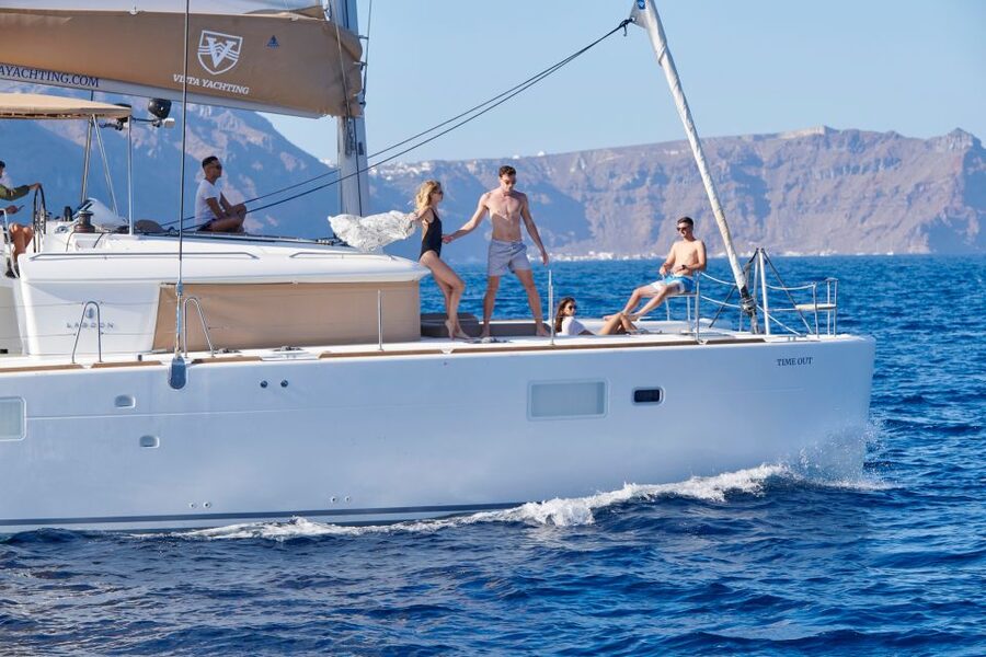 Santorini: Platinum Catamaran Cruise w/ BBQ Meal & Open Bar - Food and open bar: what included drinks really mean for your wallet