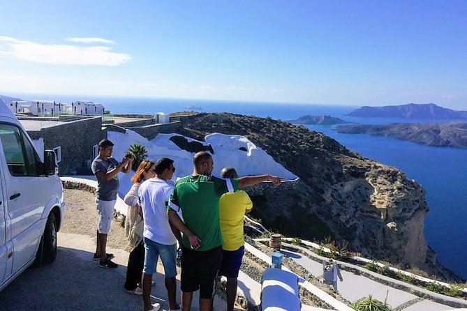 Santorini Port Transport & Transfer Services - How to book without stress: details that make the pickup work