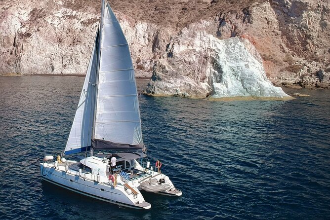 Santorini: Premium Small-Group Catamaran Cruise with Food/Drinks - First Stop in Santorini: Short Time, Then Straight to the Water