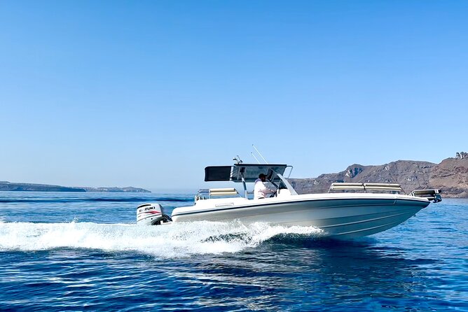 Santorini private boat tour - Ammoudi Bay to back again: how the 4 hours work in practice