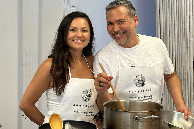 Santorini Private Cooking Class and Island Tour Experience - Who this fits best in Santorini