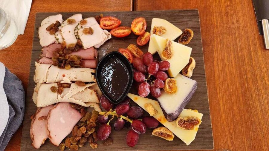 Santorini: Private Cooking Class and Wine Tasting Tour - Who should book this Santorini private cooking and wine tour