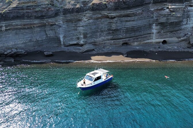 Santorini Private Cruise Sightseeing Tour with BBQ and Drinks - Quick hits before you book