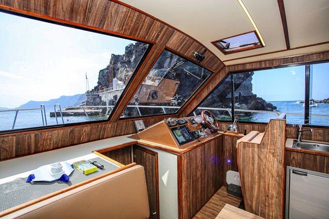 Santorini Private Cruise Sightseeing Tour with BBQ and Drinks - What about fishing on a cruise like this?