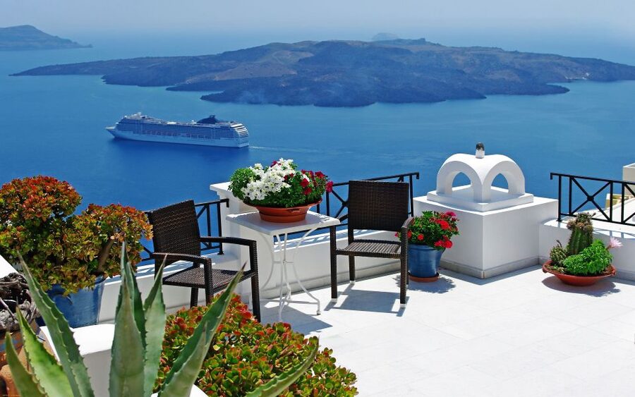 Santorini: Private Custom Island Guided Tour 3 - 5 hours - Getting Around by Mercedes Minibus (Pickup Included)