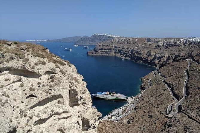 Santorini Private Custom Tour 6 - Hours - Price and value: what you’re paying for