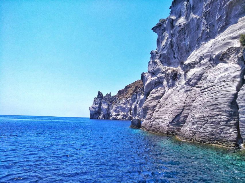 Santorini: Private Customizable Boat Tour - Should You Book This Private Santorini Boat Tour?