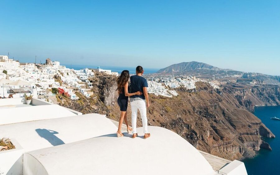 Santorini: Private Customizable Car Tour with a Local Guide - Why this private car tour works better than a bus day