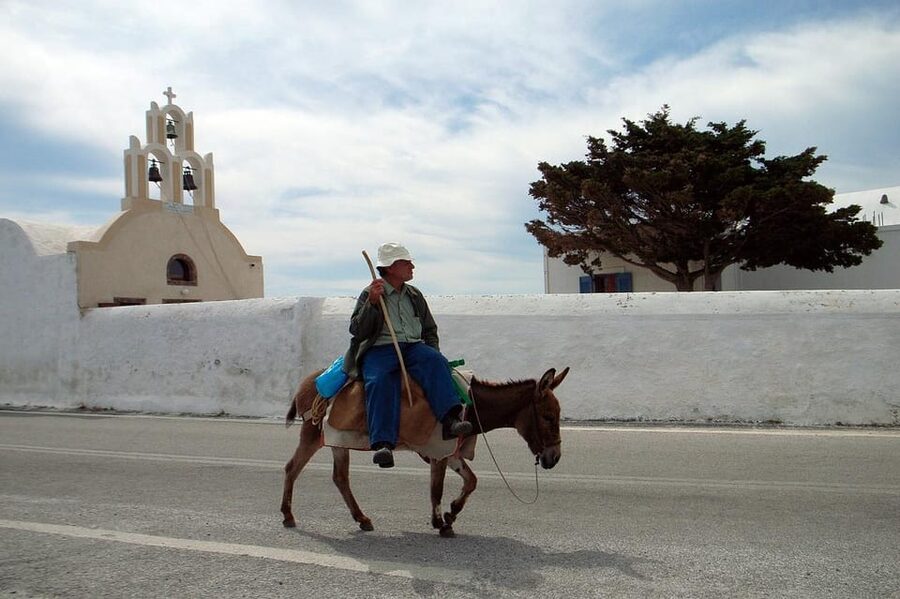 Santorini: Private Customizable Tour with Flexible Lenghts - Key things that make this Santorini private tour work