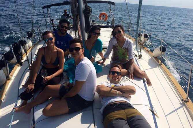 Santorini Private Daytime Sailing Cruise with Meal, Drinks &Transfer included - On-Board Meal and Drinks: What Included Food Means on a Boat Day