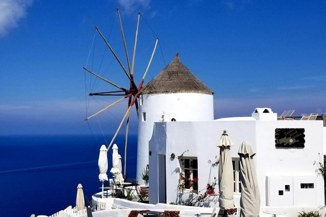 Santorini Private Driver: Explore Santorini - Port & Hotel Pickup - Building your day around Oia, Perissa, and Fira’s best viewpoints