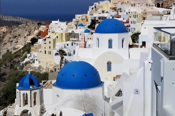Santorini Private Driver: Explore Santorini - Port & Hotel Pickup - South Santorini: Akrotiri ruins, lighthouse vibes, and quieter villages
