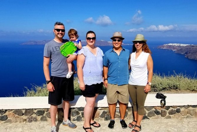 Santorini Private Driver: Explore Santorini - Port & Hotel Pickup - Food stop choices that won’t wreck your schedule